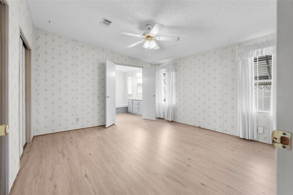 34124 ESTATES LANE — photo 18 of 33