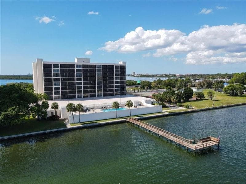 7100 SUNSHINE SKYWAY LANE — photo 54 of 60