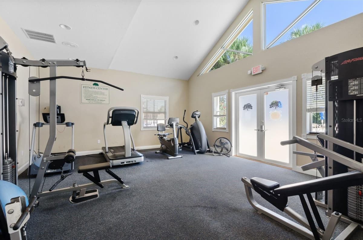 5209 MANORWOOD DRIVE — photo 41 of 53
