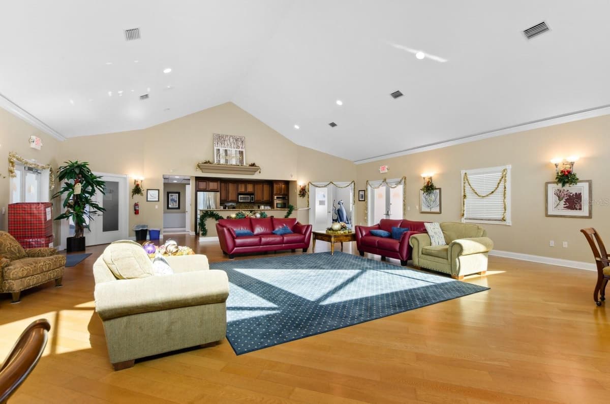 5209 MANORWOOD DRIVE — photo 40 of 53
