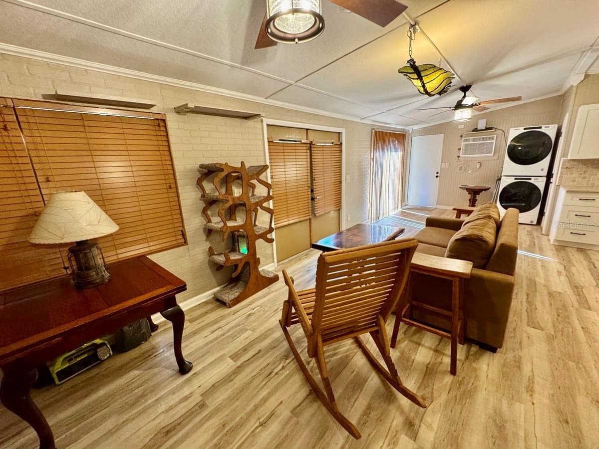 45202 NFS RD 572-B — photo 7 of 50