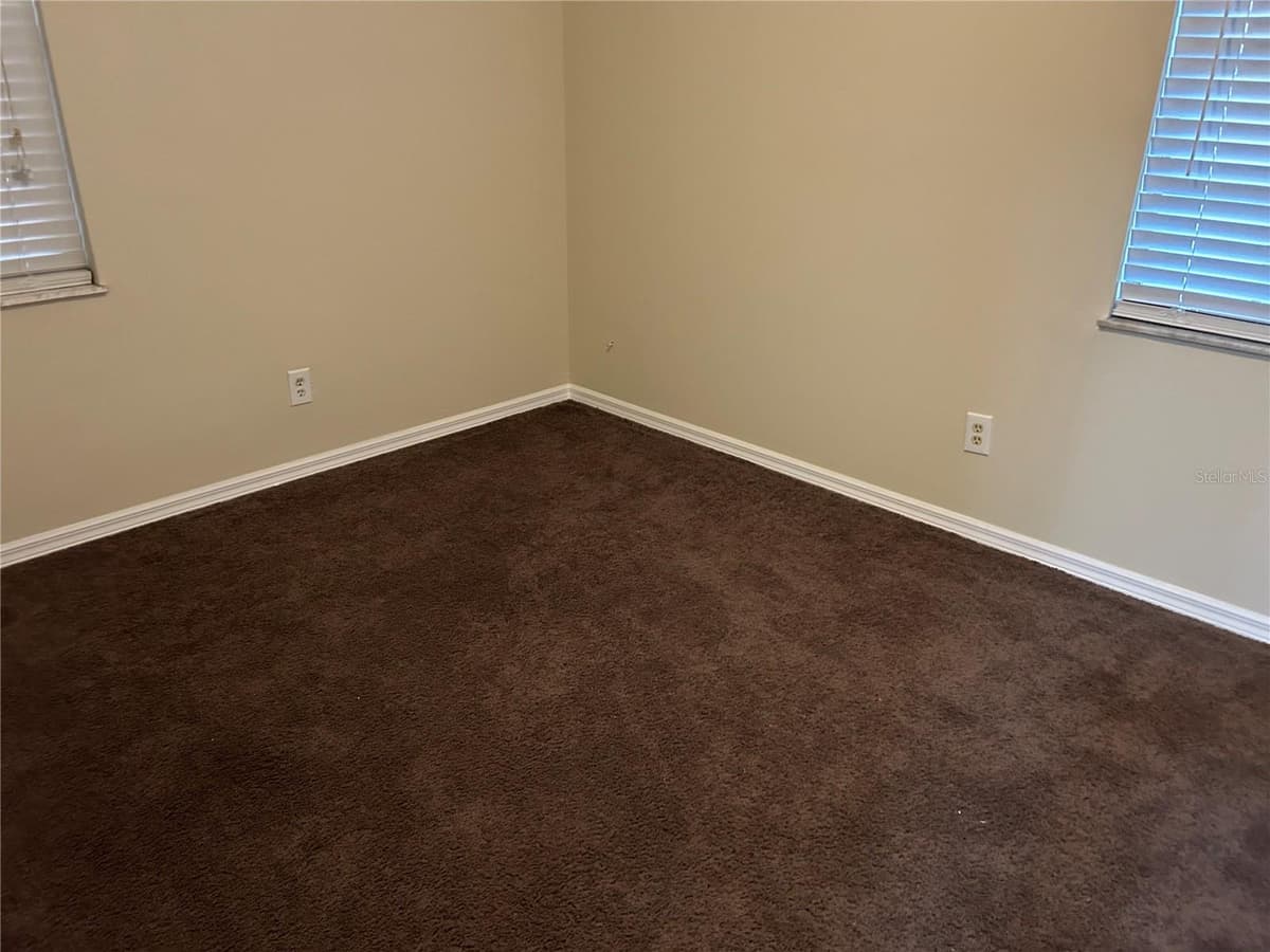 602 MESILLA DRIVE — photo 17 of 19