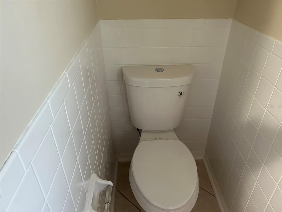 602 MESILLA DRIVE — photo 15 of 19