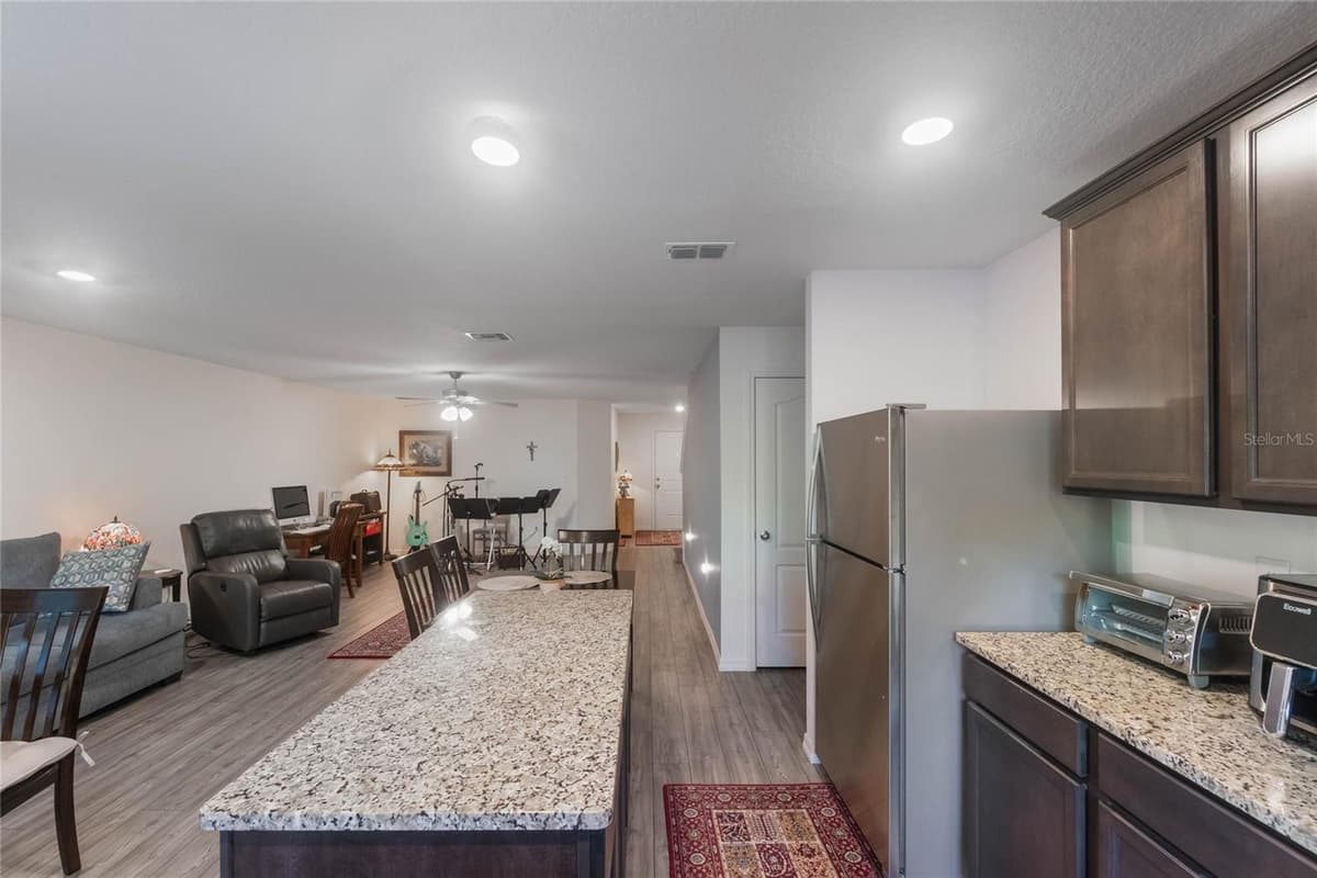 1592 WYNFORD CIRCLE — photo 13 of 52