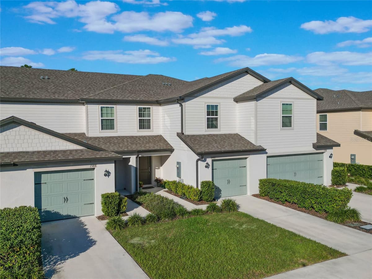 1592 WYNFORD CIRCLE — photo 48 of 52