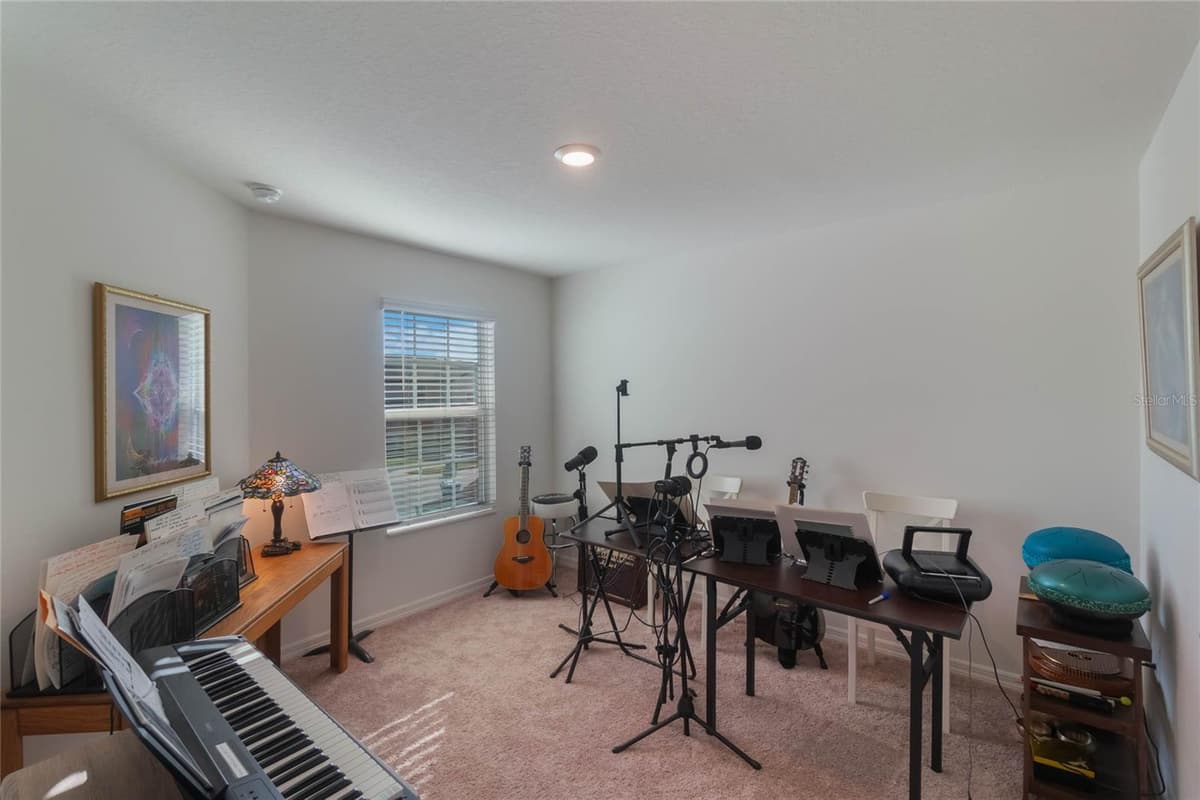 1592 WYNFORD CIRCLE — photo 27 of 52