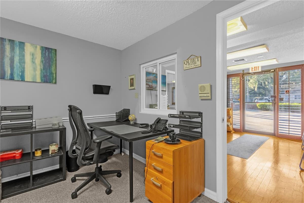 806 25TH STREET — photo 19 of 39