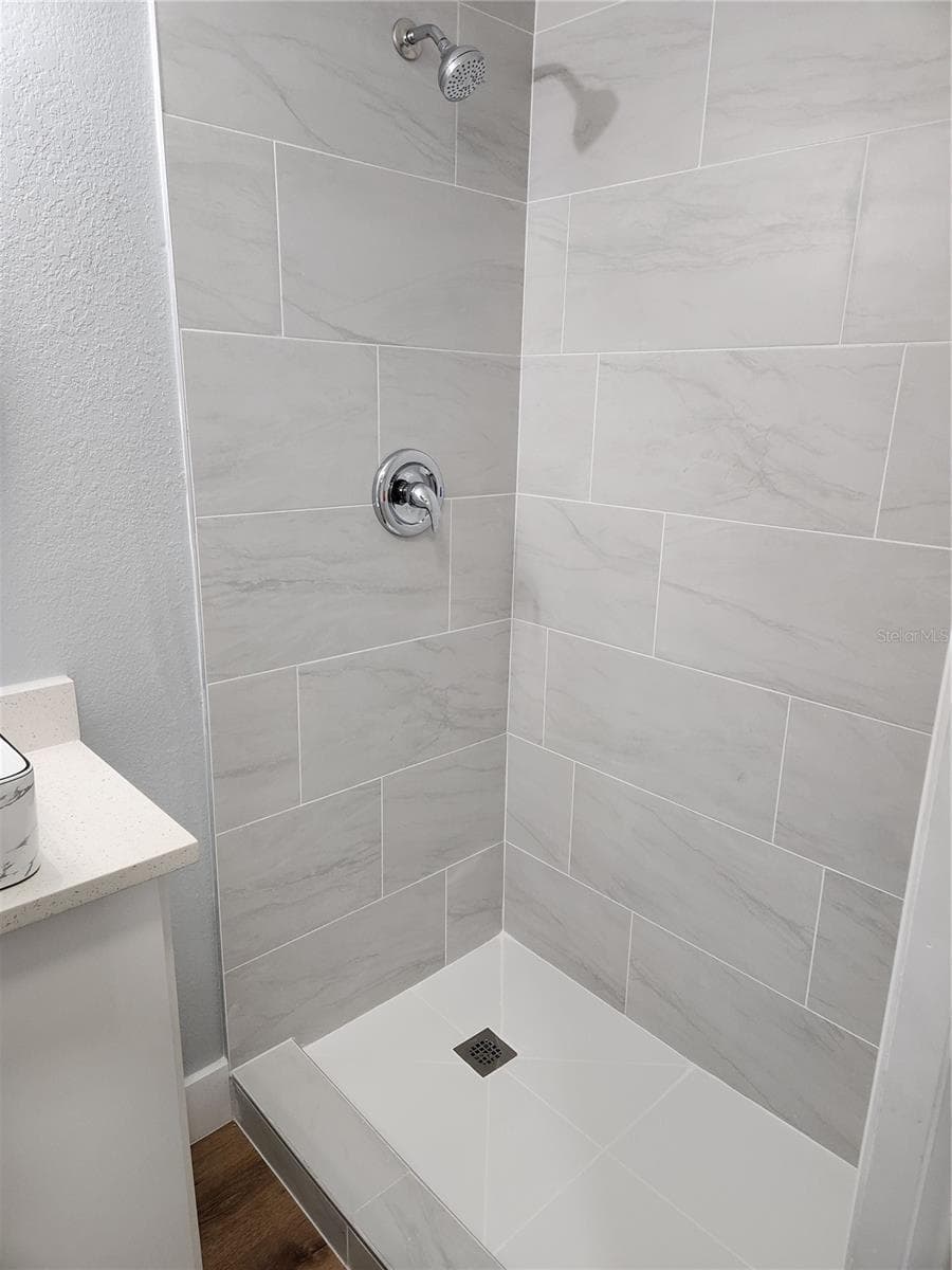 5413 VANDERLIN STREET — photo 14 of 24