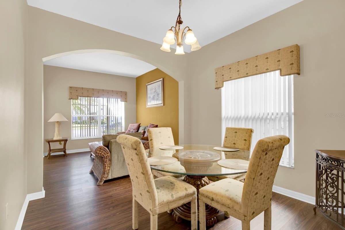 4603 CUMBRIAN LAKES DRIVE — photo 8 of 44