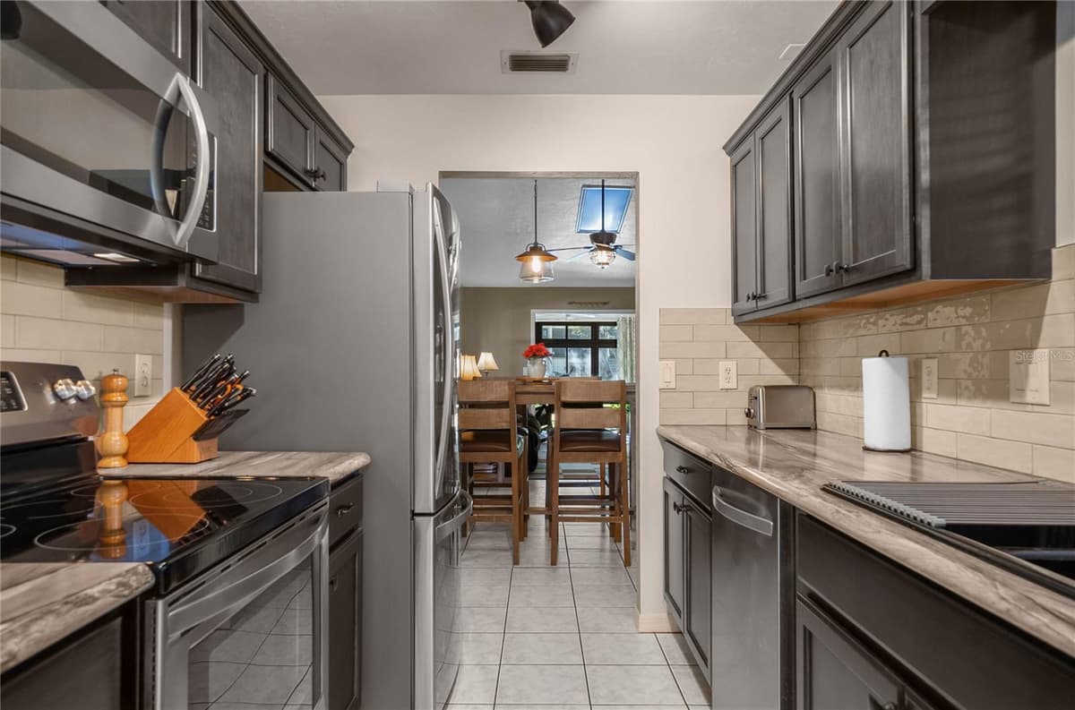 240 GLASSBORO COURT — photo 12 of 48