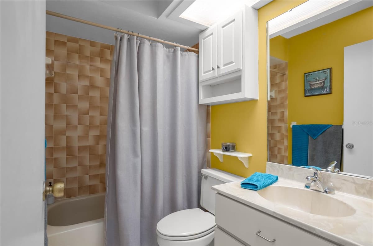 240 GLASSBORO COURT — photo 19 of 48