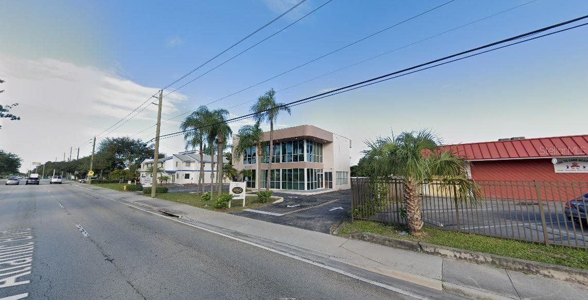 6221 ATLANTIC BOULEVARD — photo 8 of 9