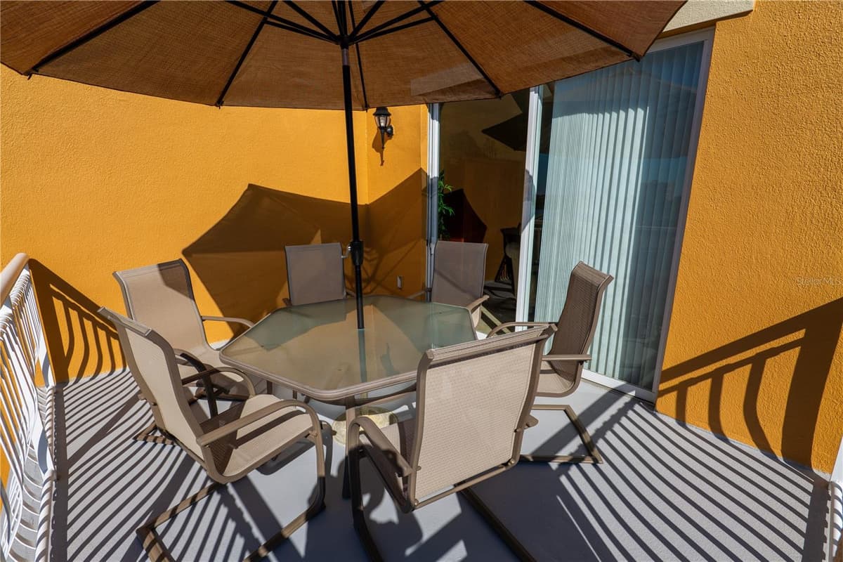 7500 TOSCANA BOULEVARD — photo 14 of 38