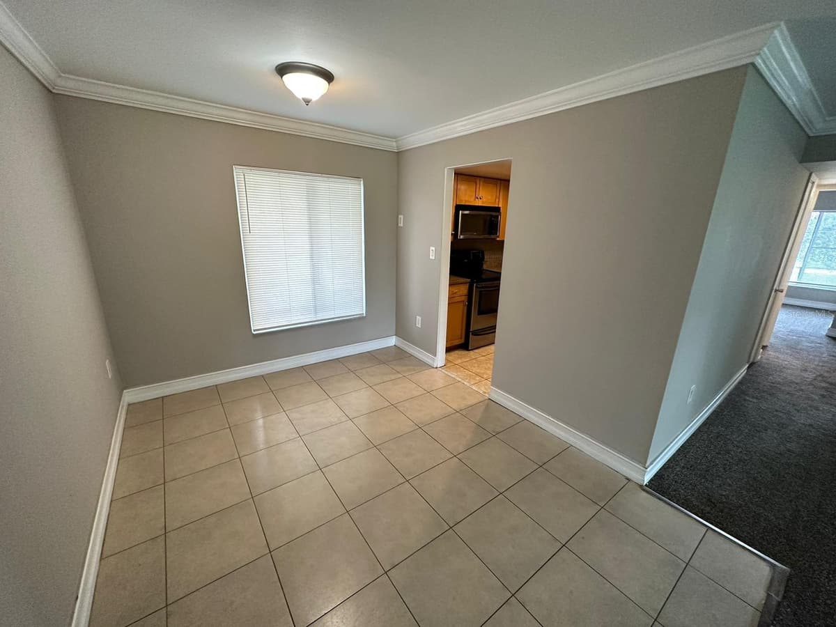 1830 MARAVILLA AVENUE — photo 3 of 65