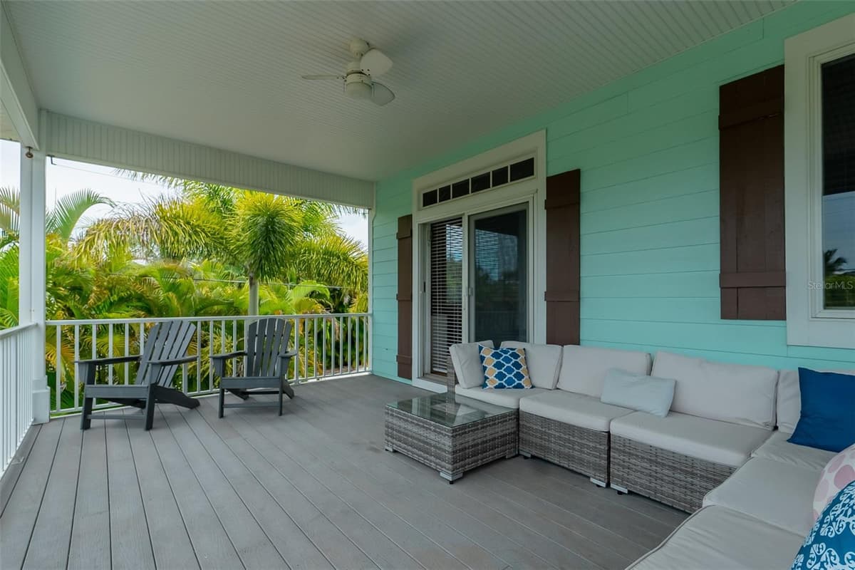 796 JACARANDA ROAD — photo 43 of 61