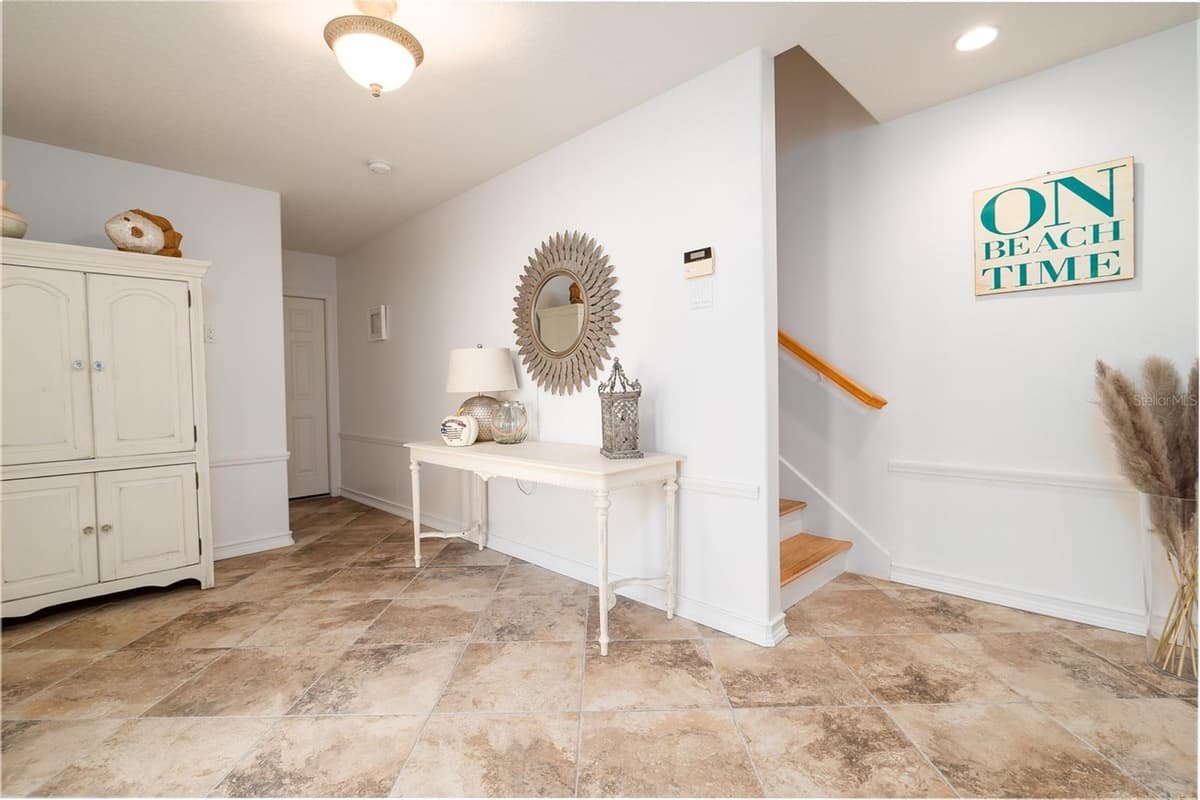 796 JACARANDA ROAD — photo 6 of 61