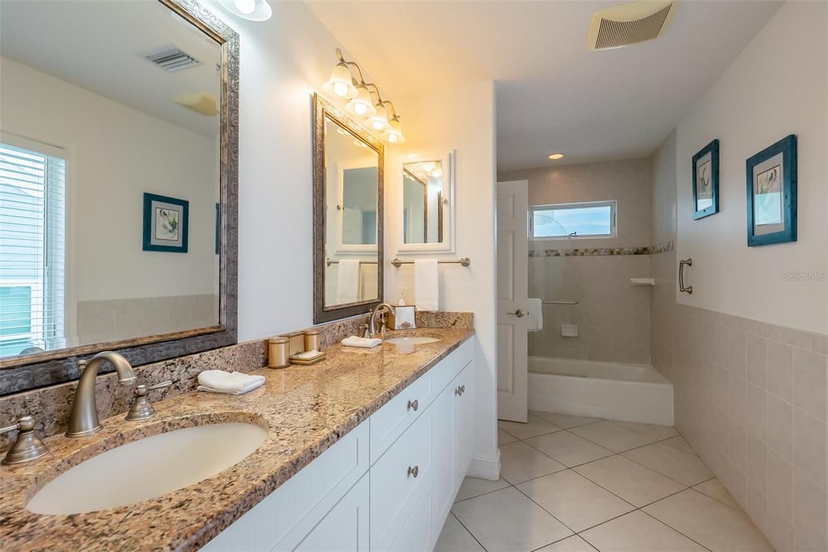 796 JACARANDA ROAD — photo 31 of 61