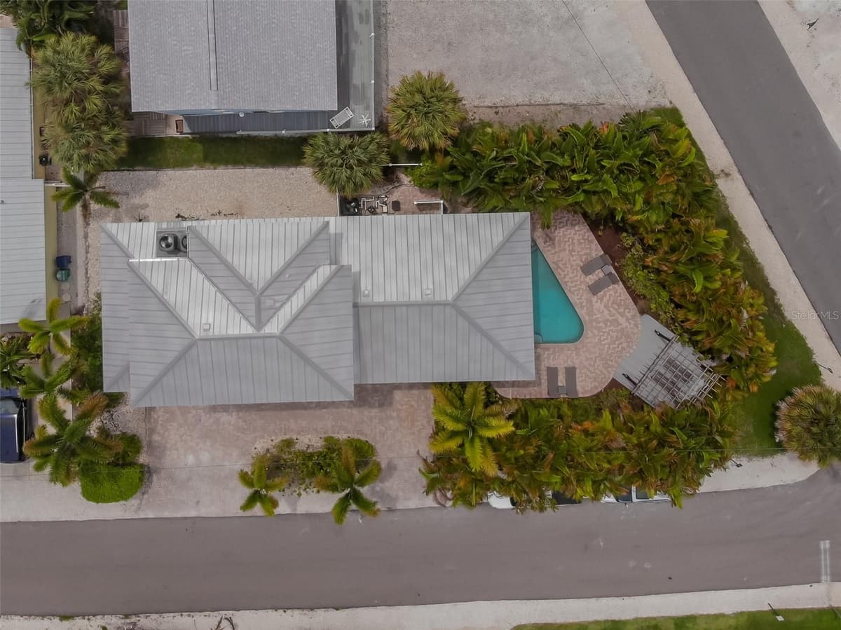 796 JACARANDA ROAD — photo 59 of 61