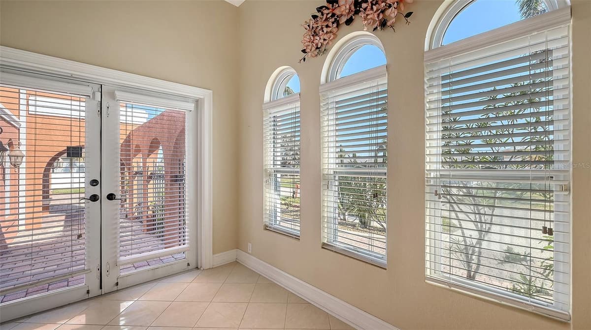 108 ROSELLE COURT — photo 45 of 63
