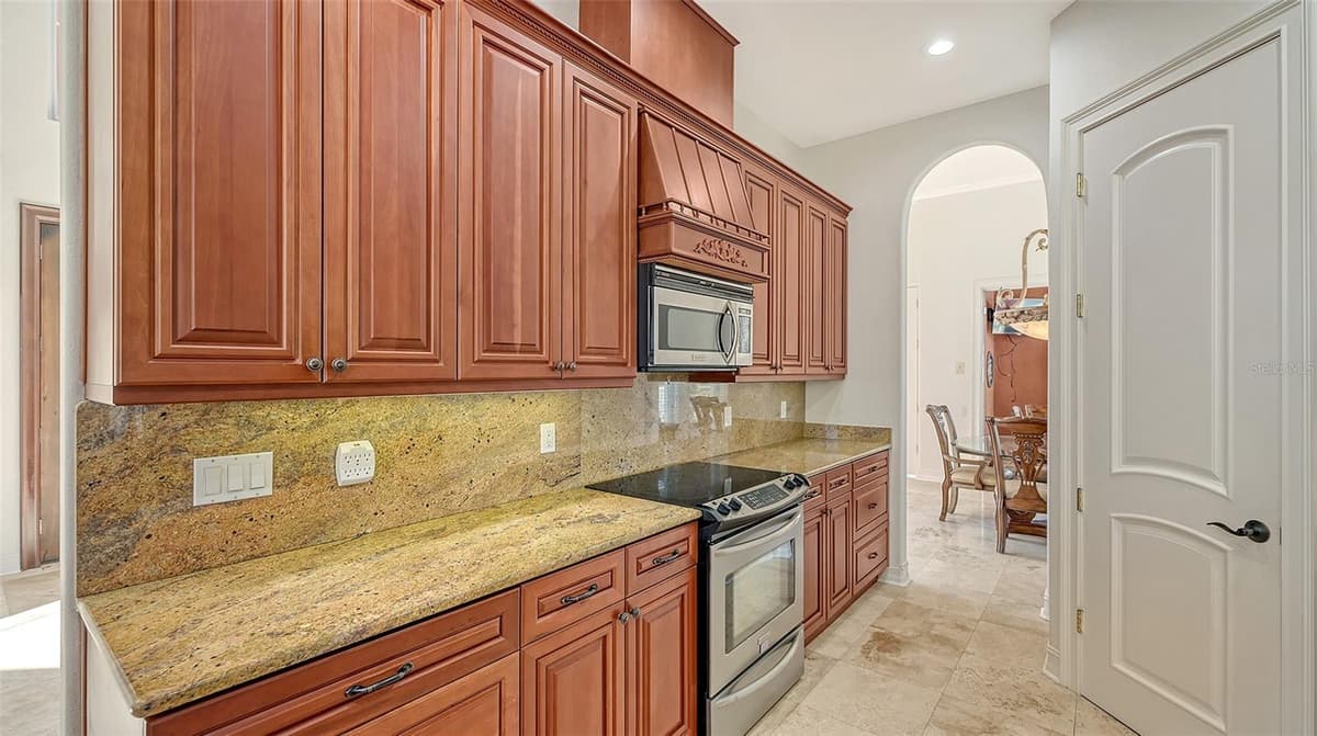 108 ROSELLE COURT — photo 33 of 63