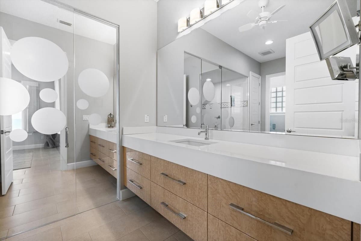 512 CINNAMON BEACH LANE — photo 40 of 88