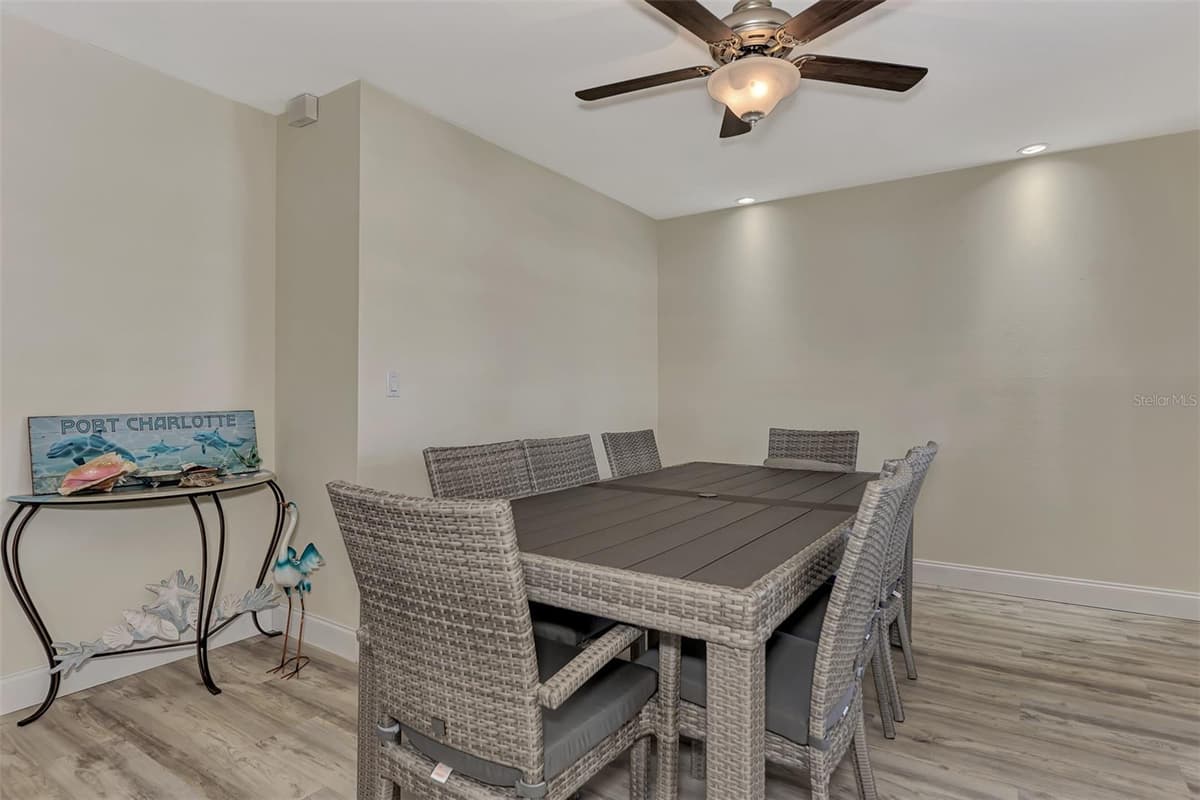 13479 NEWPORT AVENUE — photo 10 of 51