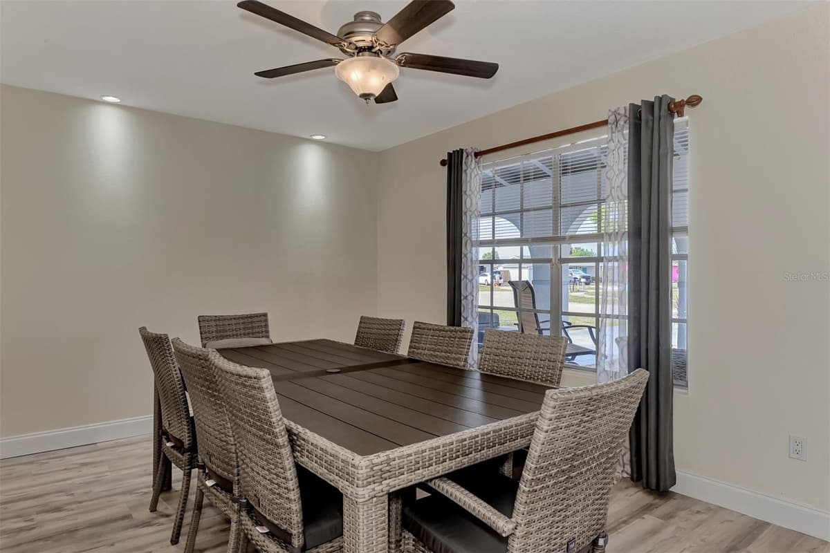 13479 NEWPORT AVENUE — photo 11 of 51