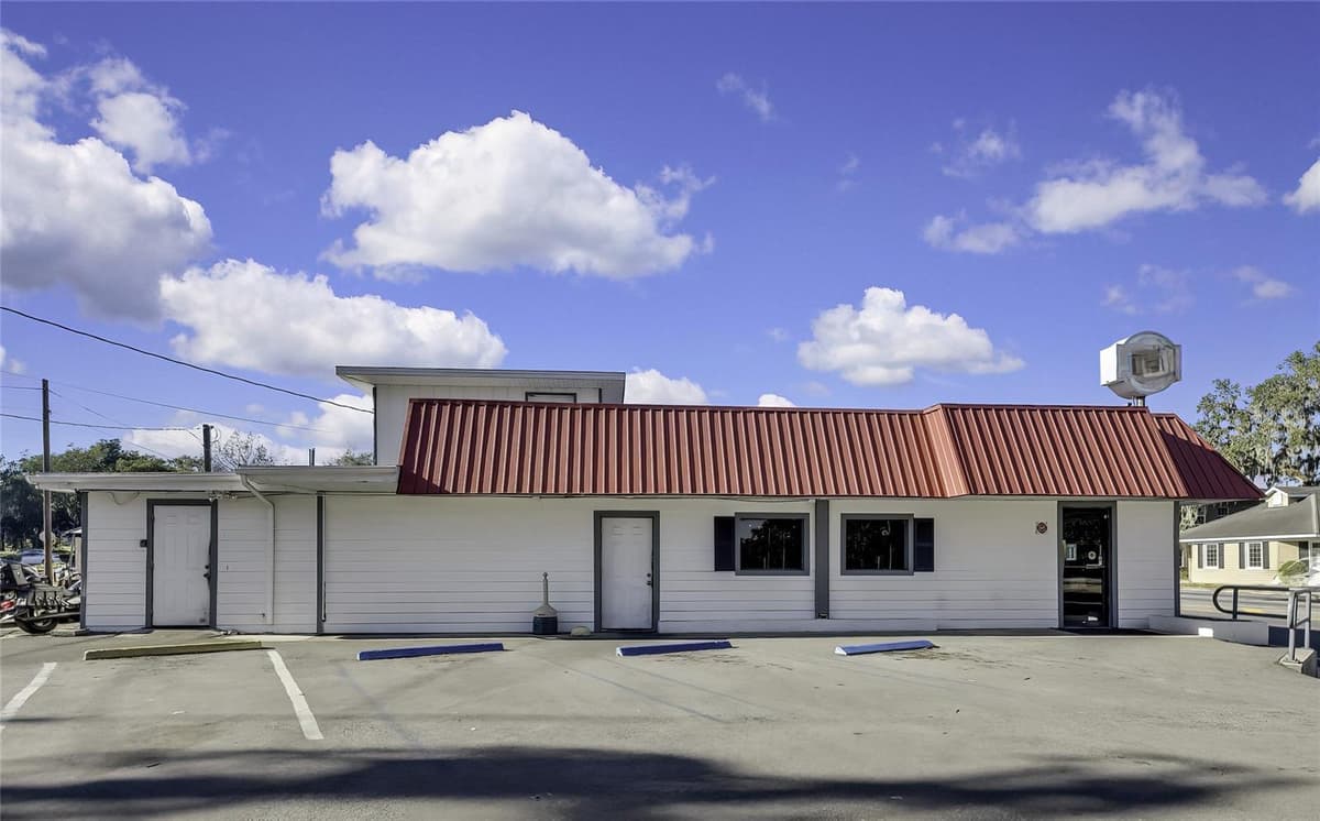 104 US HIGHWAY 41 — photo 4 of 38