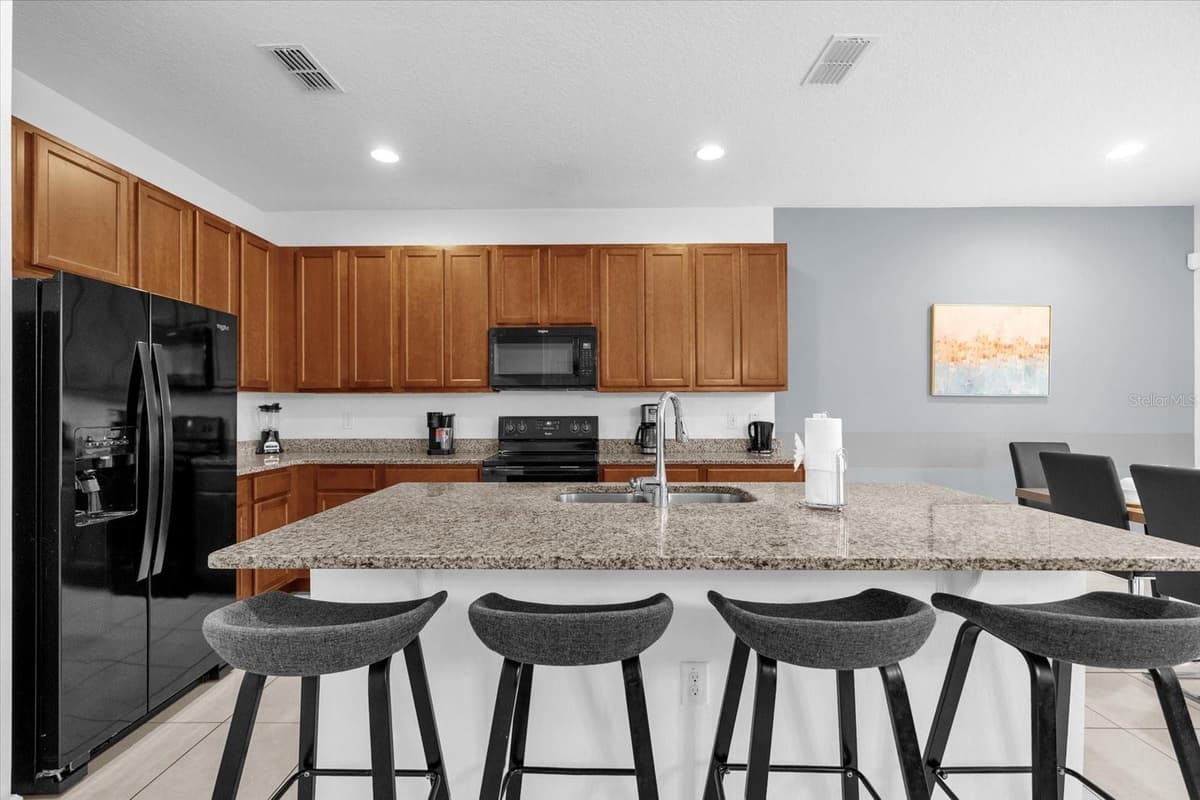 4501 MONADO DRIVE — photo 12 of 52