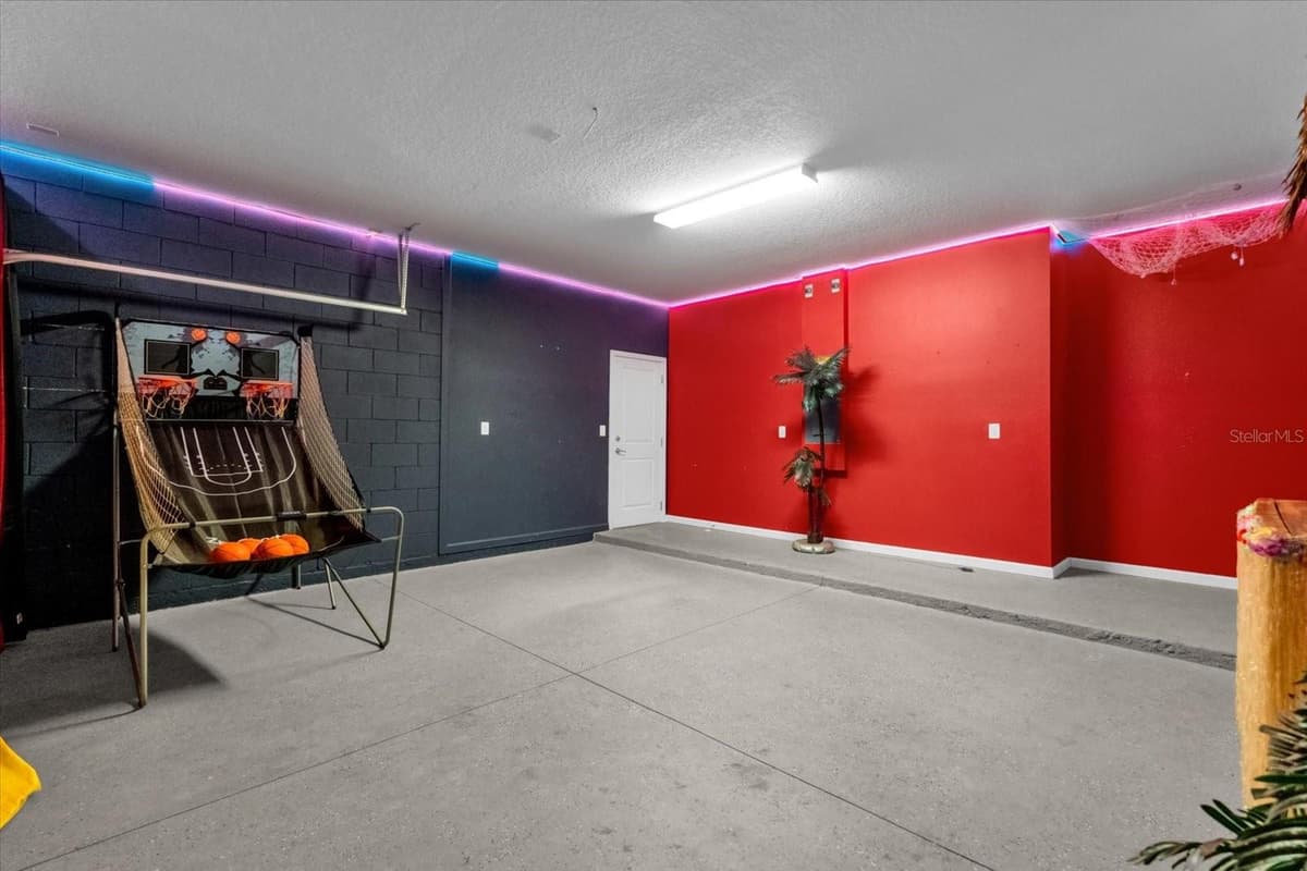 4501 MONADO DRIVE — photo 45 of 52