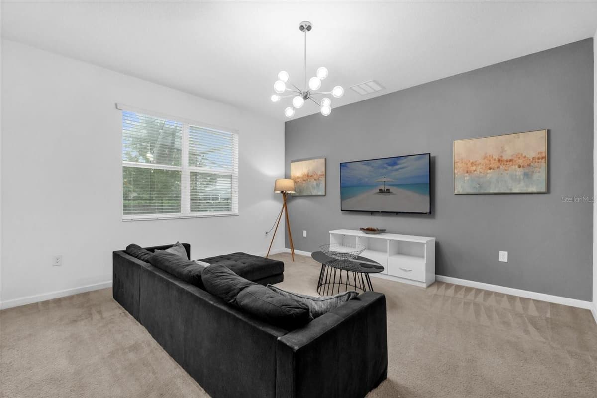 4501 MONADO DRIVE — photo 7 of 52