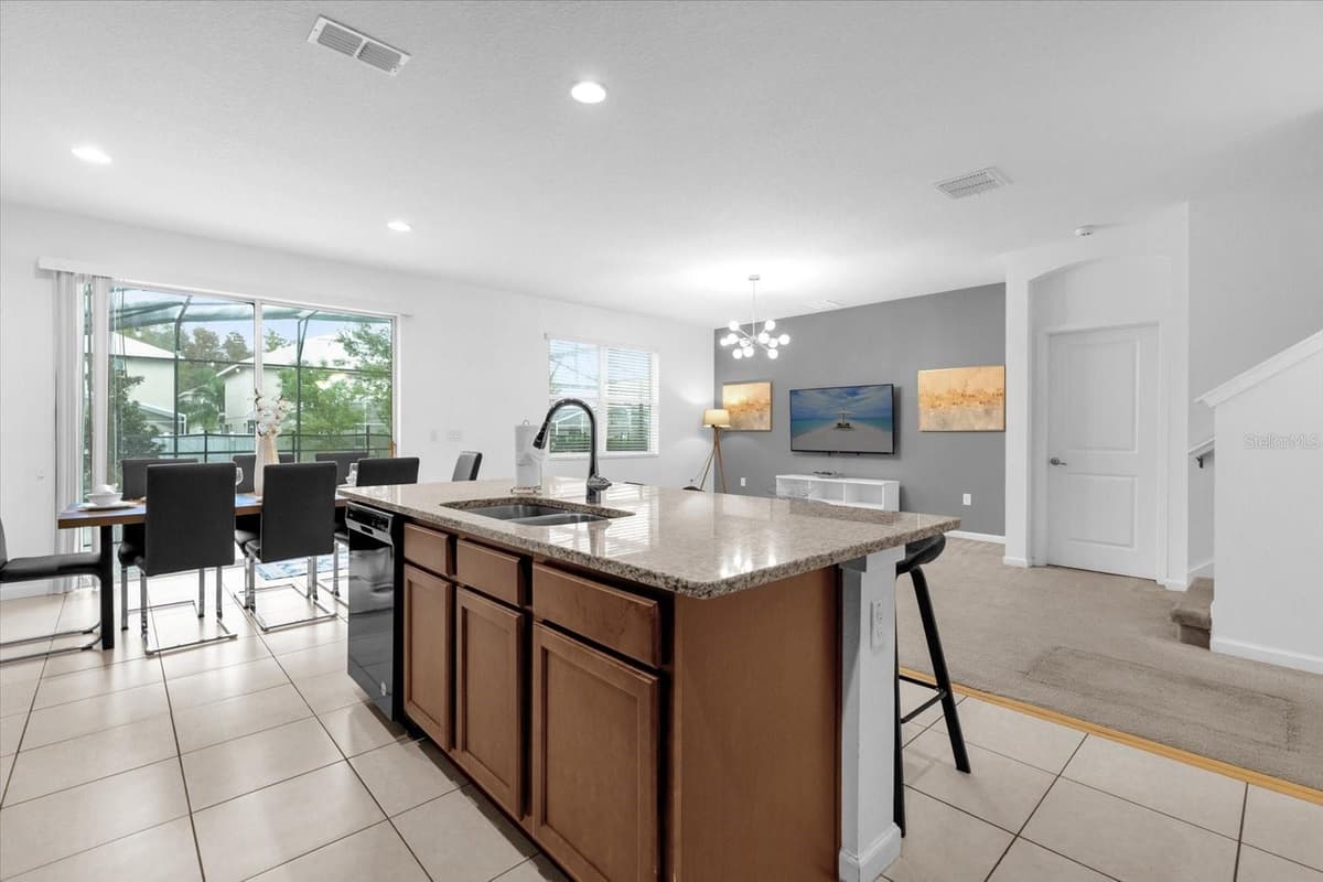 4501 MONADO DRIVE — photo 15 of 52