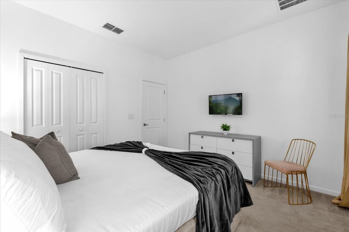 4501 MONADO DRIVE — photo 25 of 52