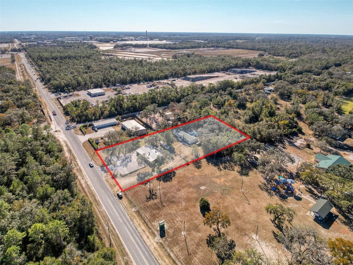 15525 & 15527 SHADY HILLS ROAD — photo 30 of 100