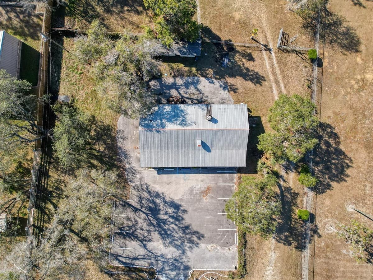 15525 & 15527 SHADY HILLS ROAD — photo 92 of 100