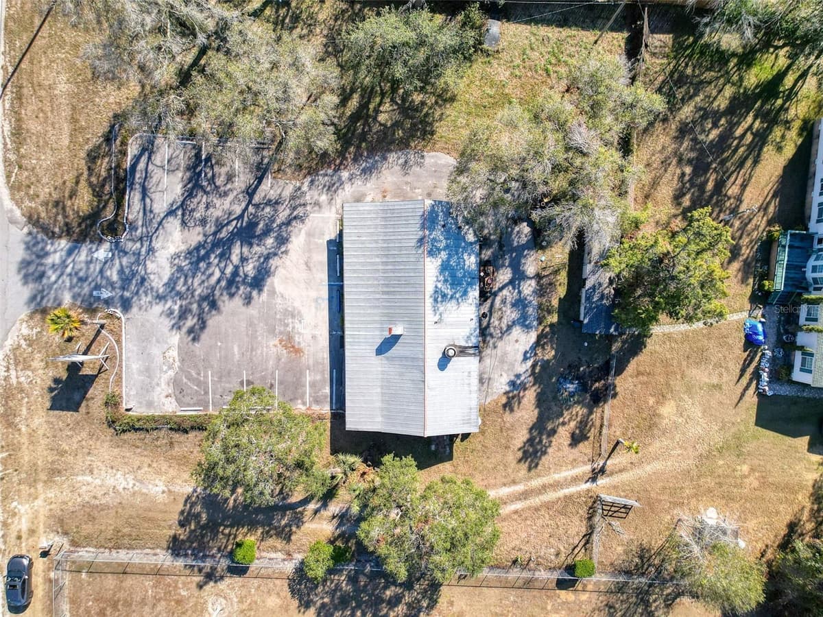 15525 & 15527 SHADY HILLS ROAD — photo 93 of 100