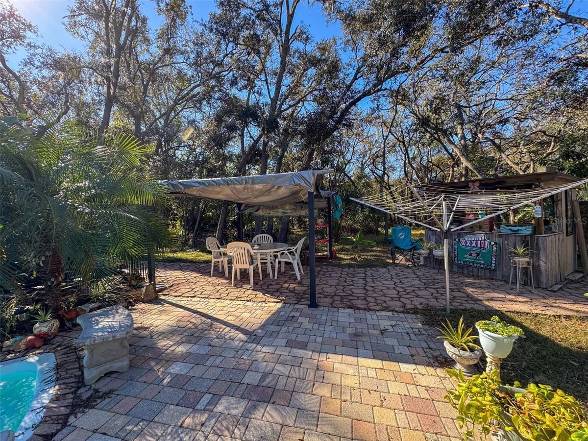 15525 & 15527 SHADY HILLS ROAD — photo 88 of 100