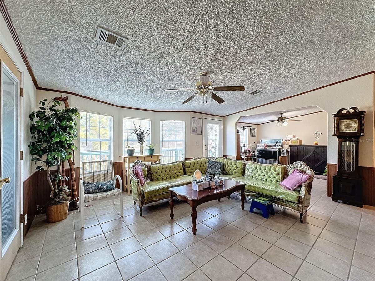 15525 & 15527 SHADY HILLS ROAD — photo 48 of 100
