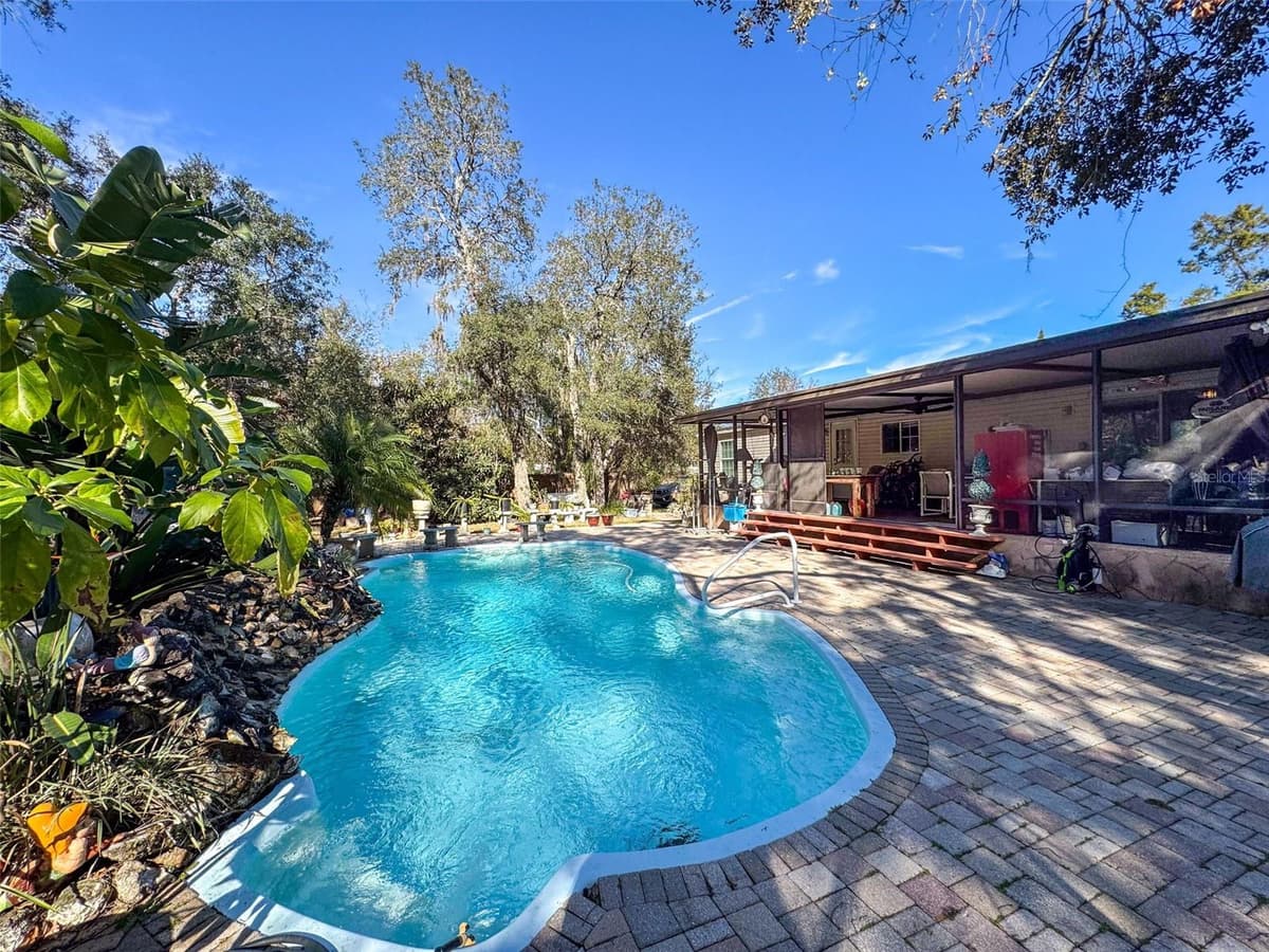 15525 & 15527 SHADY HILLS ROAD — photo 86 of 100
