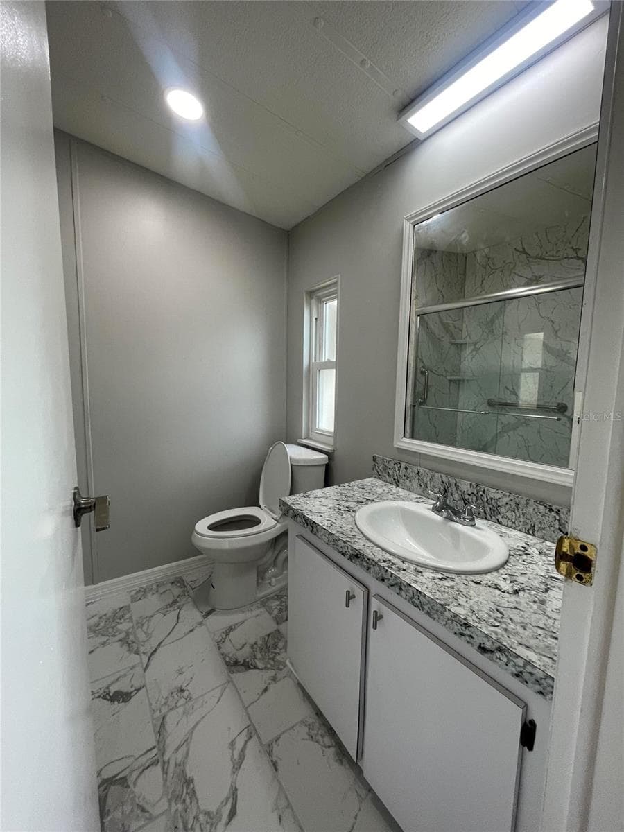 3145 HIDDEN LAKE DRIVE — photo 19 of 23