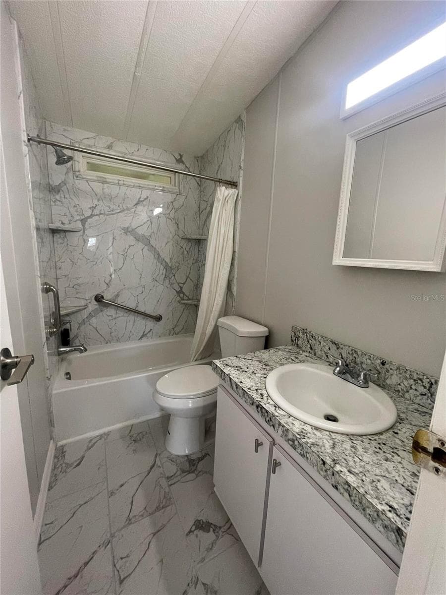 3145 HIDDEN LAKE DRIVE — photo 13 of 23