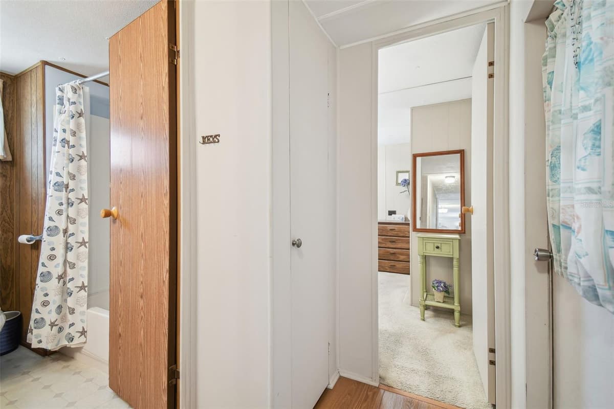 12200 BONANZA DRIVE — photo 33 of 73