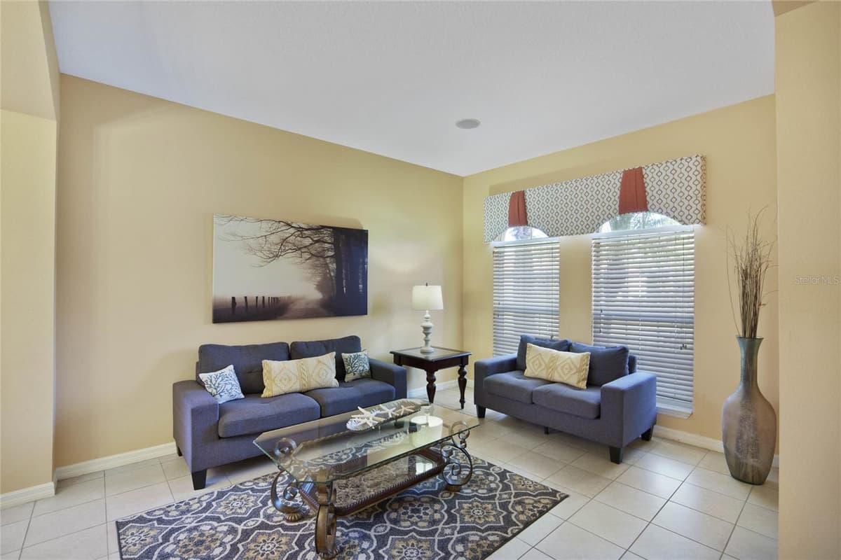 151 RUBINO DRIVE — photo 4 of 38