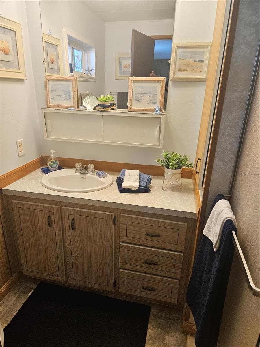 5670 TEAHOUSE ROAD — photo 7 of 21