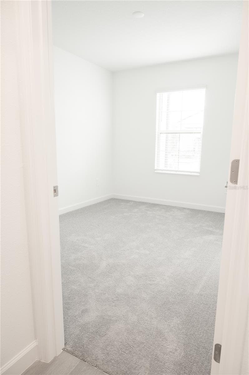 17523 HOLLY WELL AVENUE — photo 18 of 43