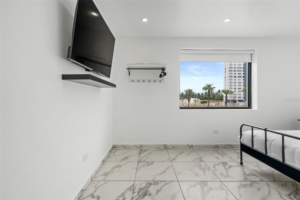 1035 CALLE MARGINAL VILLAMAR — photo 24 of 67