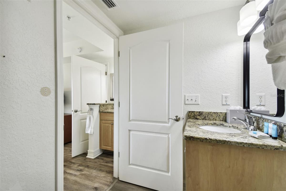 11605 GULF BOULEVARD — photo 32 of 44
