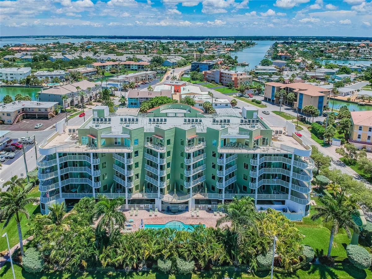 11605 GULF BOULEVARD — photo 1 of 44