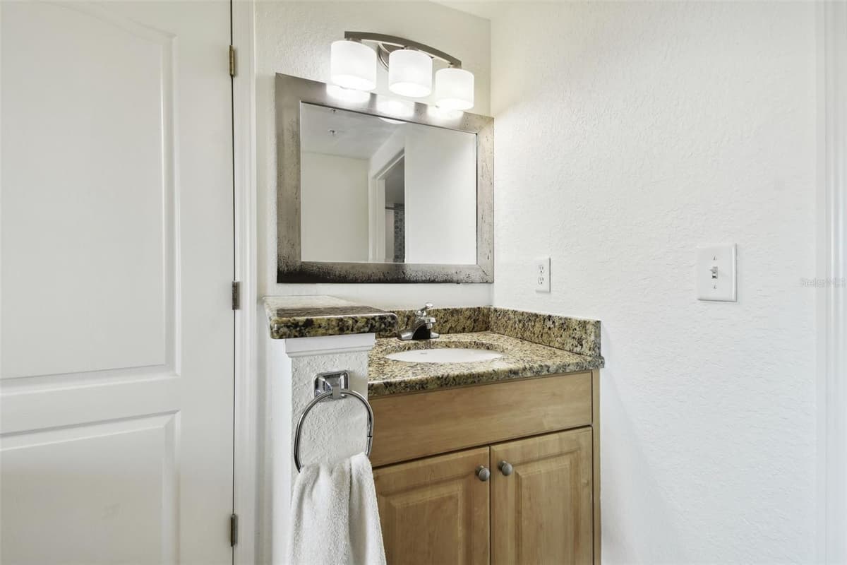 11605 GULF BOULEVARD — photo 29 of 44