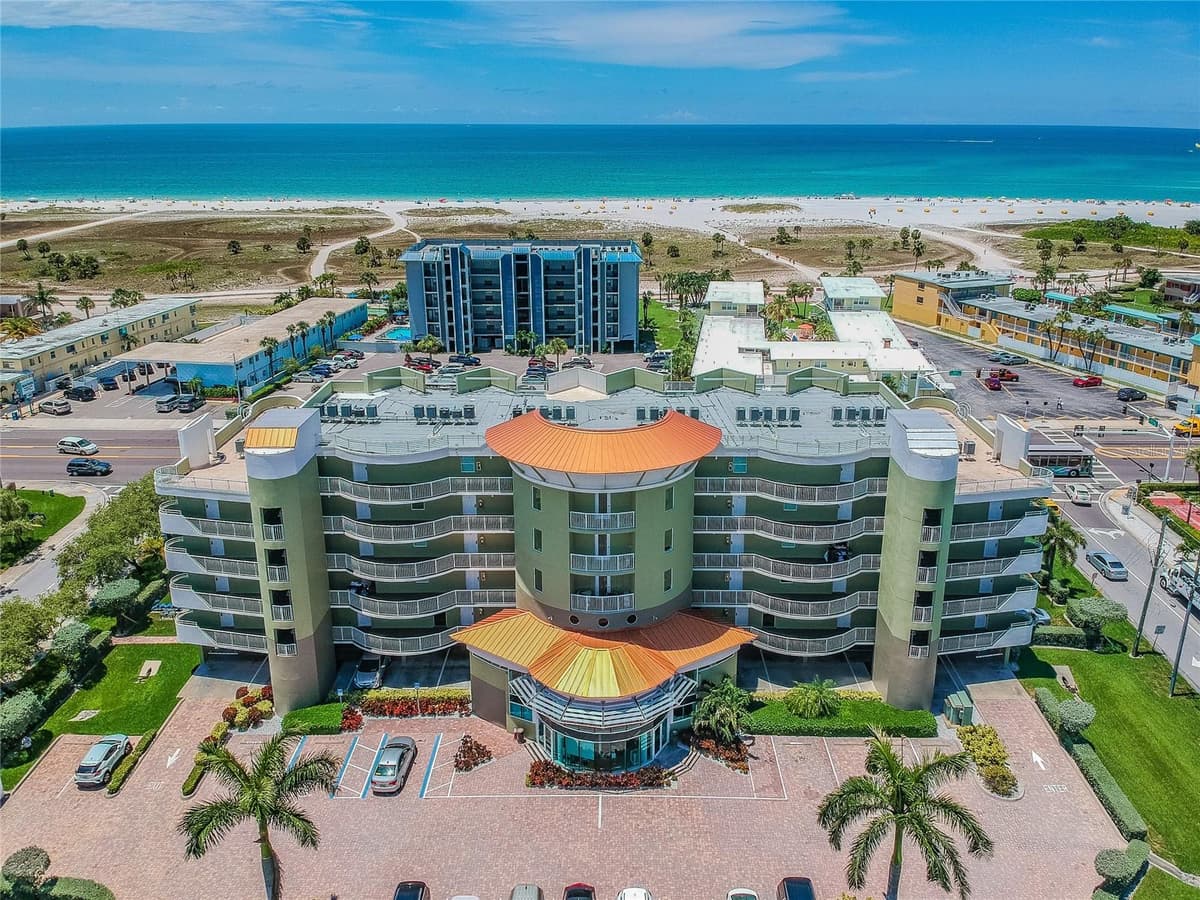 11605 GULF BOULEVARD — photo 2 of 44